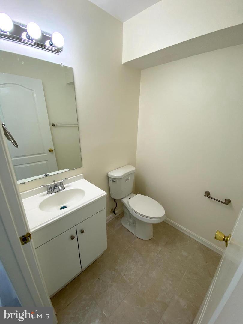 THE COURTS - Residential