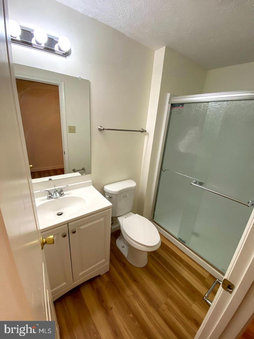 THE COURTS - Residential