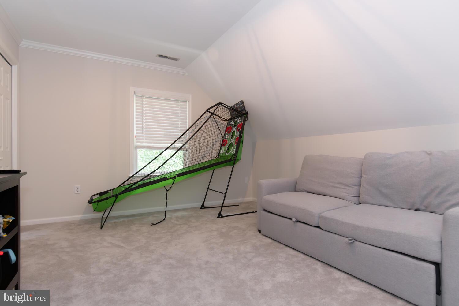 OAKLANDS - Residential