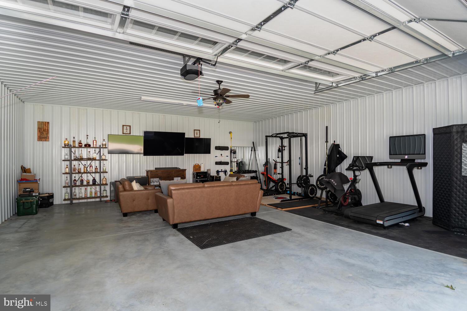 OAKLANDS - Residential