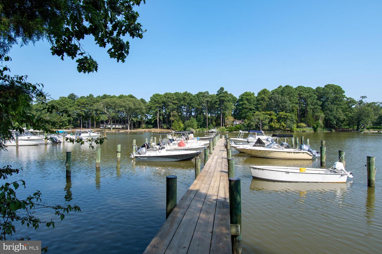 OAKLANDS - Residential