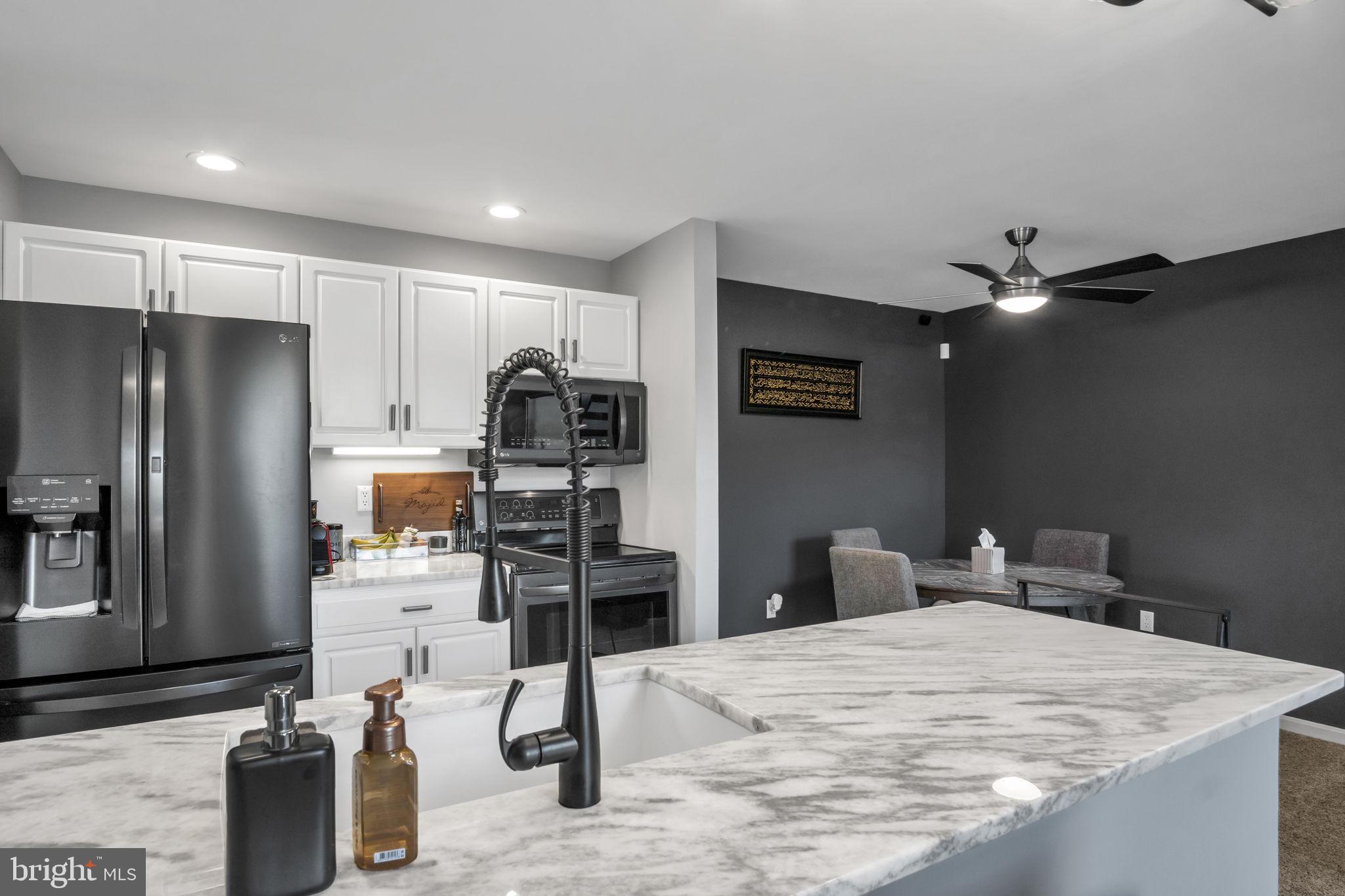 CHERRINGTON - Residential