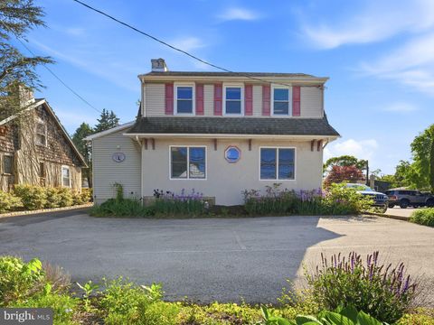 Photo of 1008 N Providence Road, MEDIA, PA 19063 (MLS # PADE2114896)