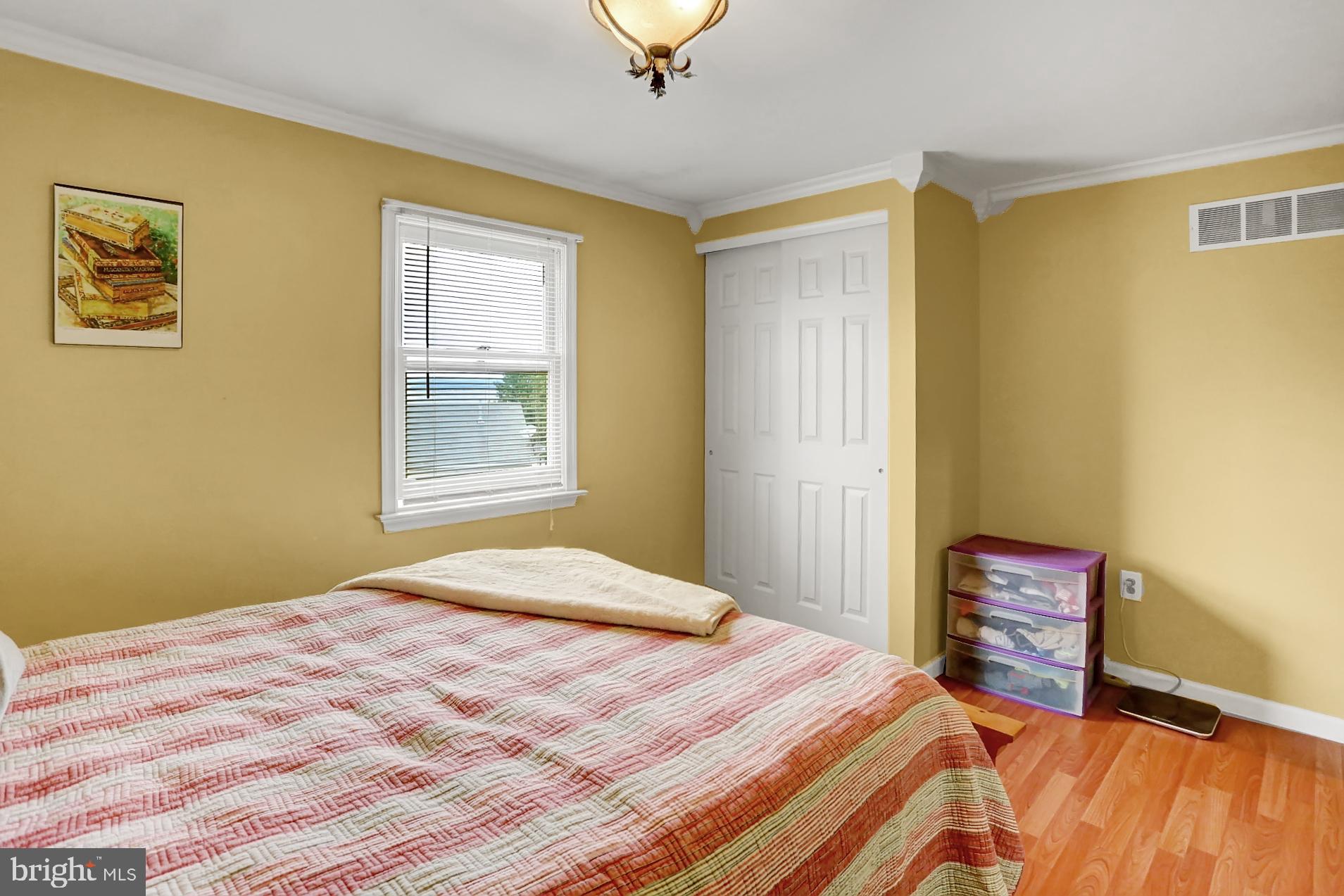 TREE TOPS - Residential