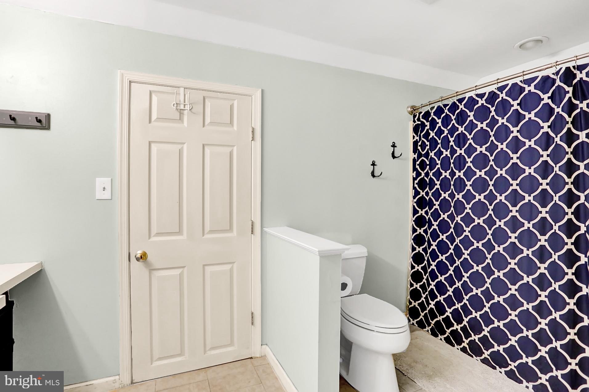 TREE TOPS - Residential