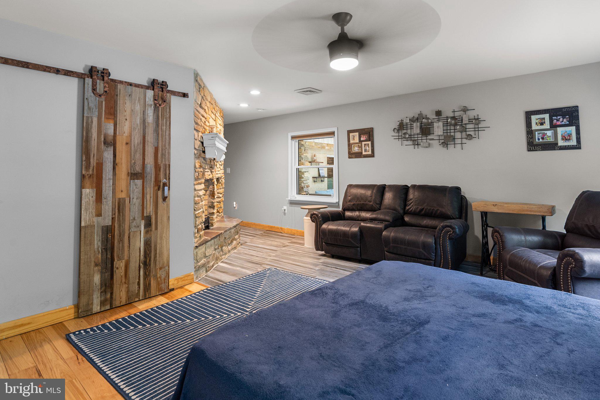 HUNTINGDON VALLEY - Residential