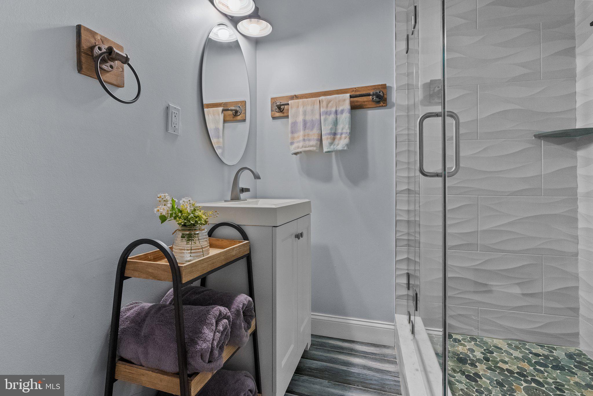 HUNTINGDON VALLEY - Residential