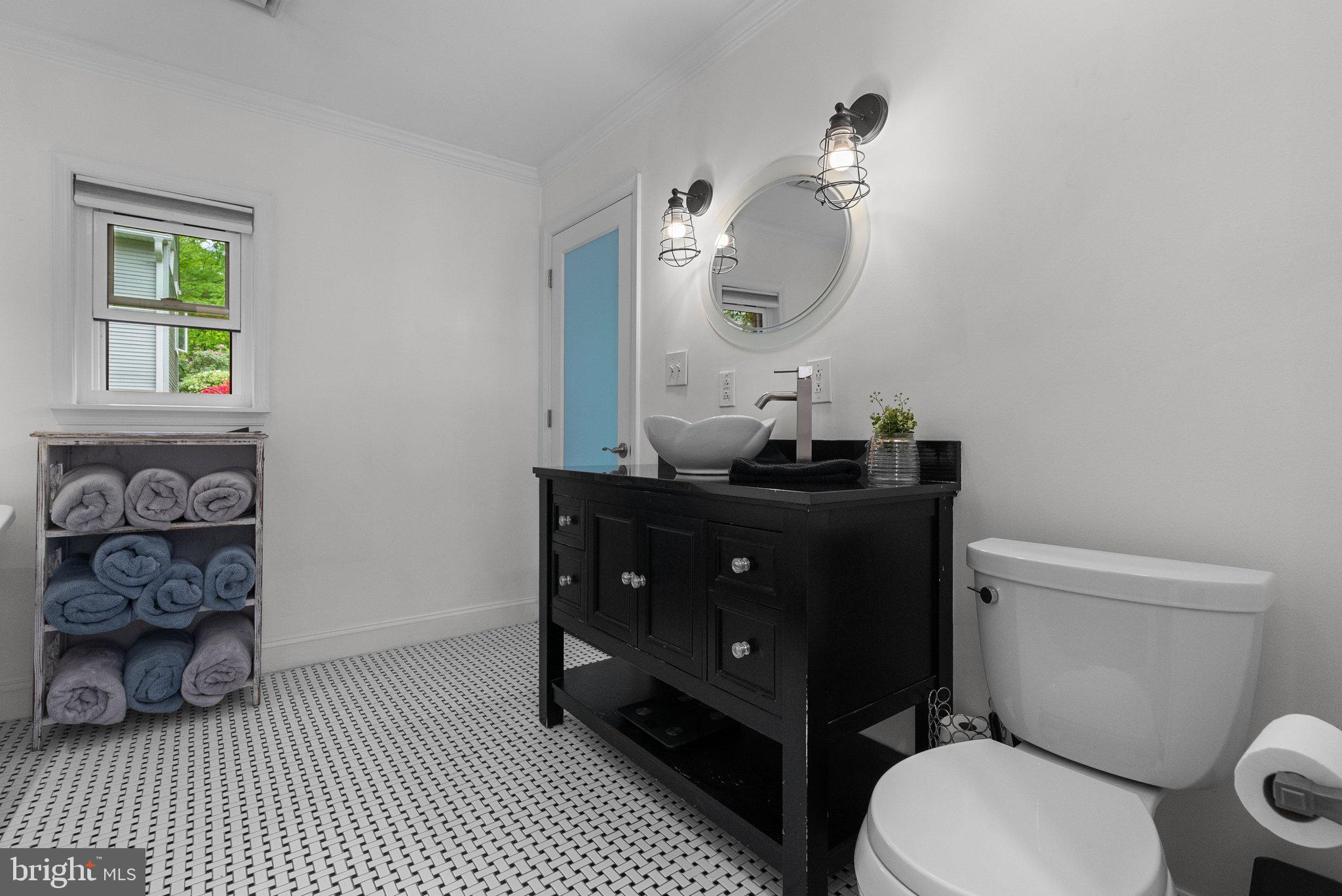 HUNTINGDON VALLEY - Residential