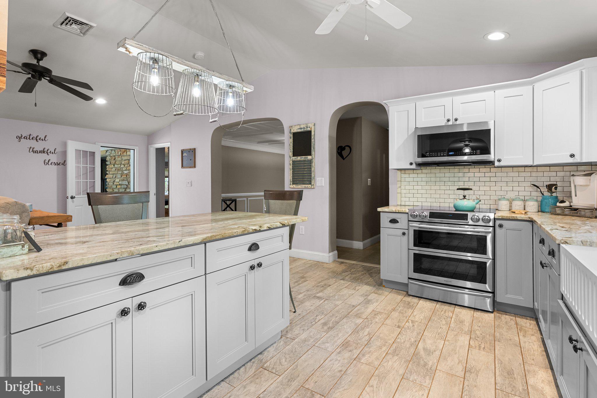 HUNTINGDON VALLEY - Residential