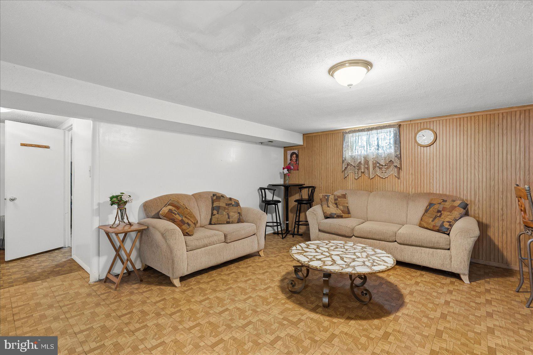 RANDALL RIDGE - Residential