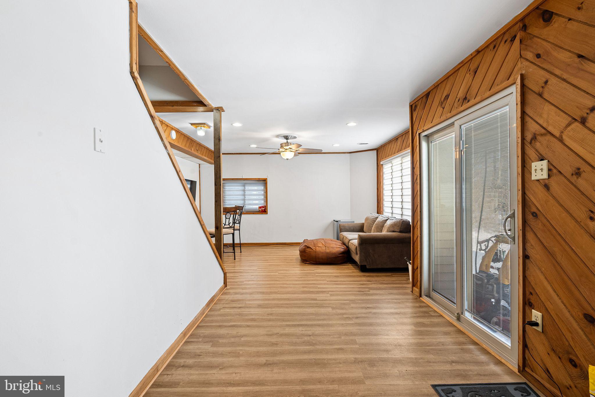 415 BROWN BRIAR CIRCLE