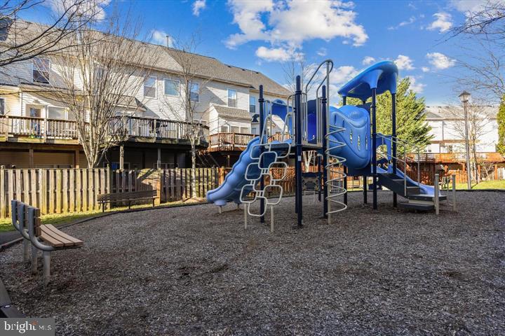 MCNAIR FARMS WEST - Residential