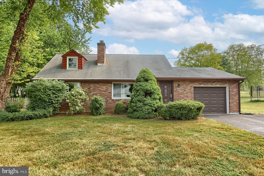 Cute & Very well-cared for brick cape cod in a great location,  close to highways, grocery stores, bus/train, and yet out of town!  Upgraded kitchen w counter-top stove, wall oven, Large LR w/wood burning FP, oil hot water heat,  3 A/C split units, replacement windows and more. Nice lot & a home to make yours!
Showings will be Friday, Saturday, June 9-10 /10AM-6PM and Seller will review all offers Monday June 12th at noon. Seller is looking for settlement close to July 17th.
Seller has requested to stop showings after Saturday.  Thank you to all who showed.