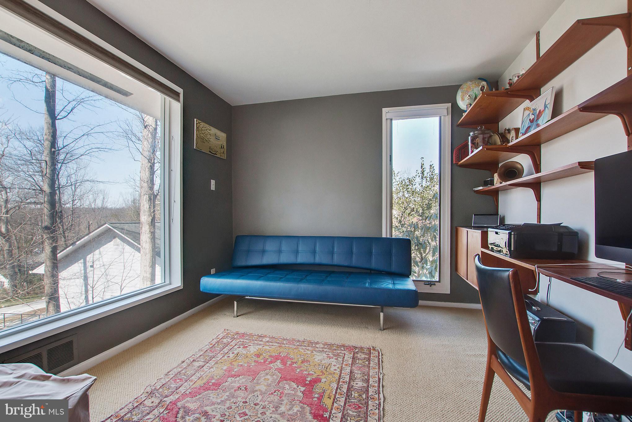 BRADLEY HILLS GROVE - Residential