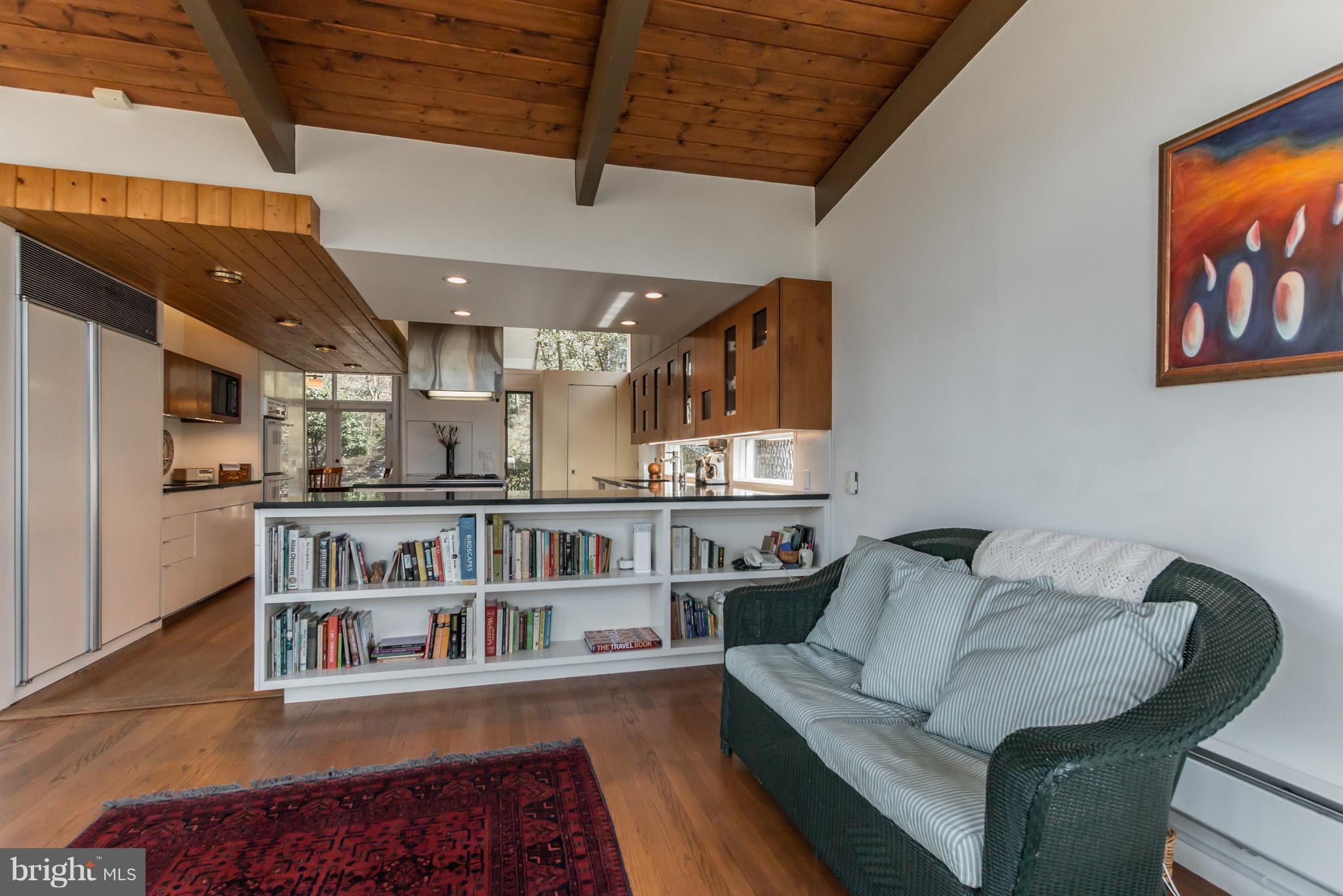 BRADLEY HILLS GROVE - Residential