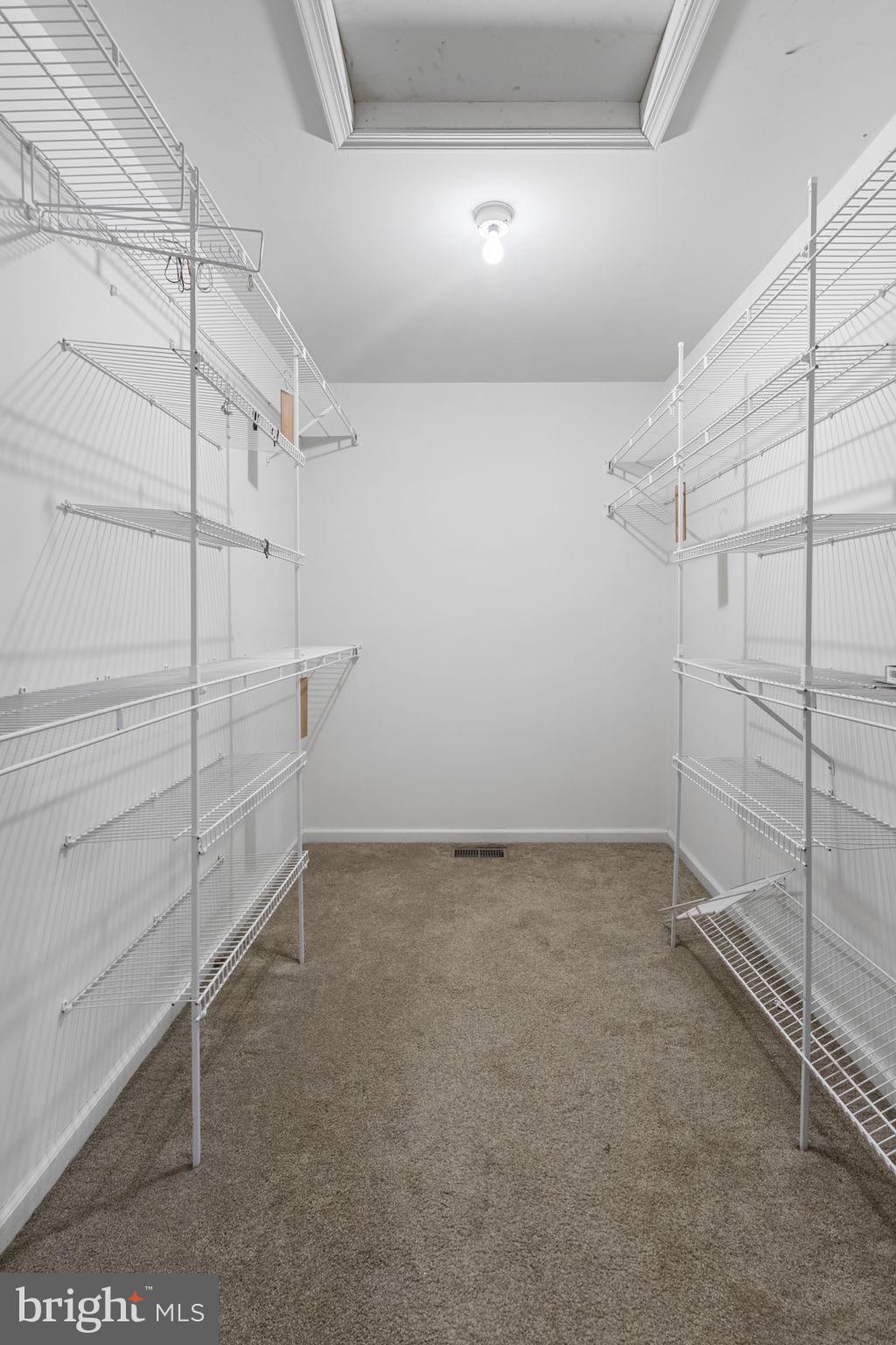 KINGSWOOD - Residential