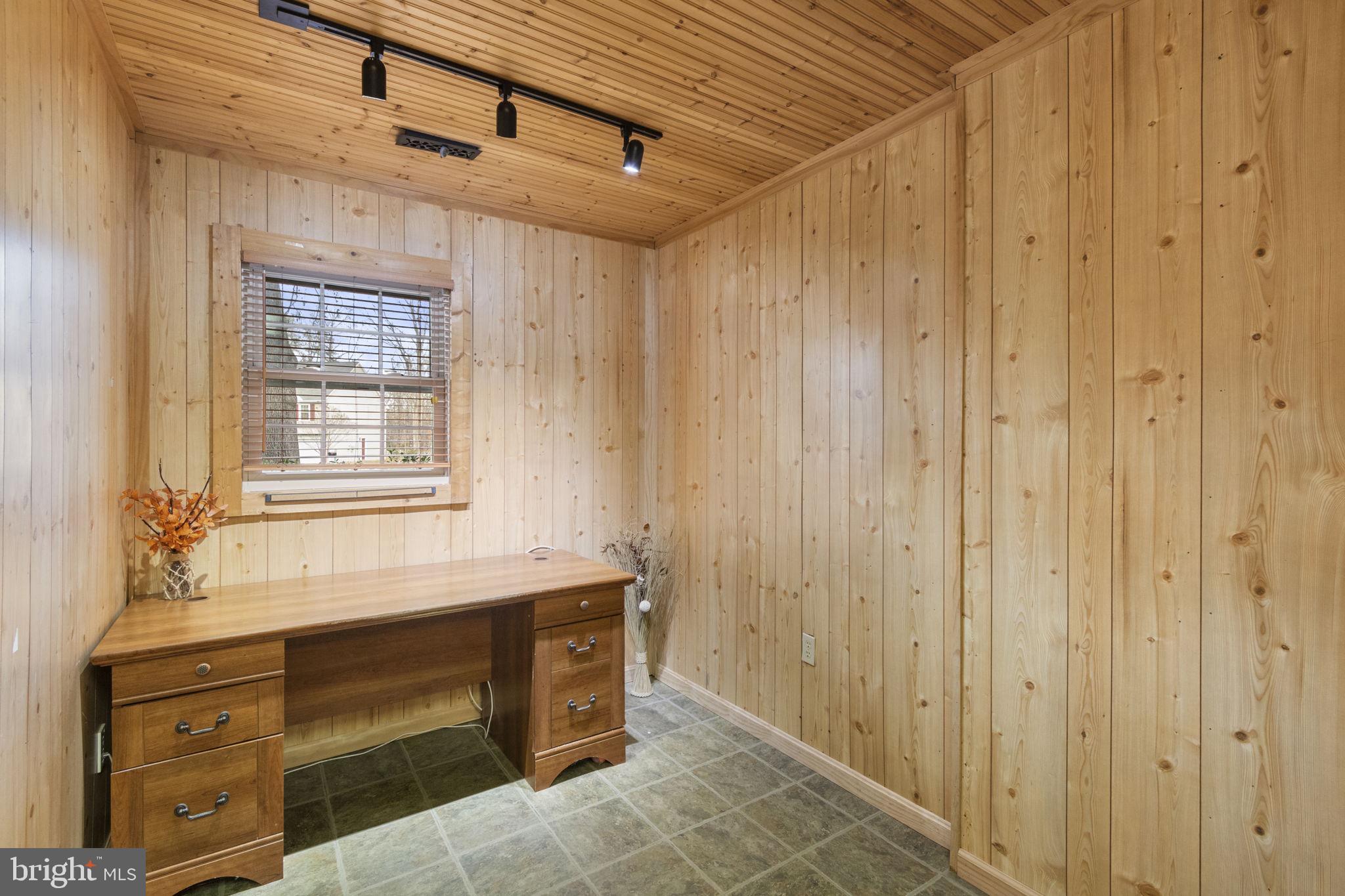 KINGSWOOD - Residential