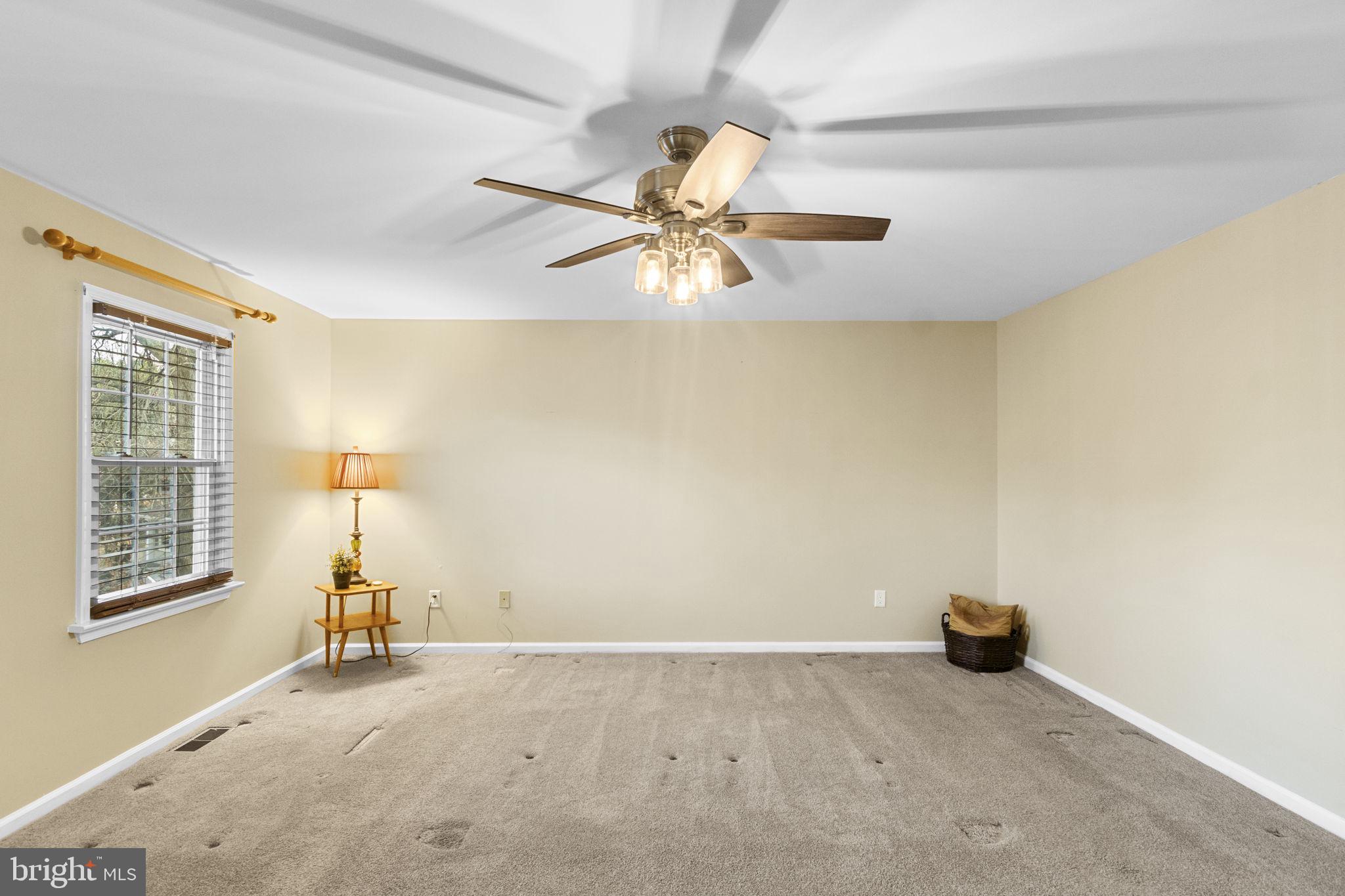 KINGSWOOD - Residential