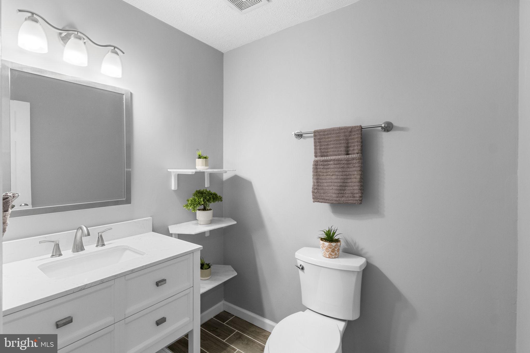 KINGSWOOD - Residential