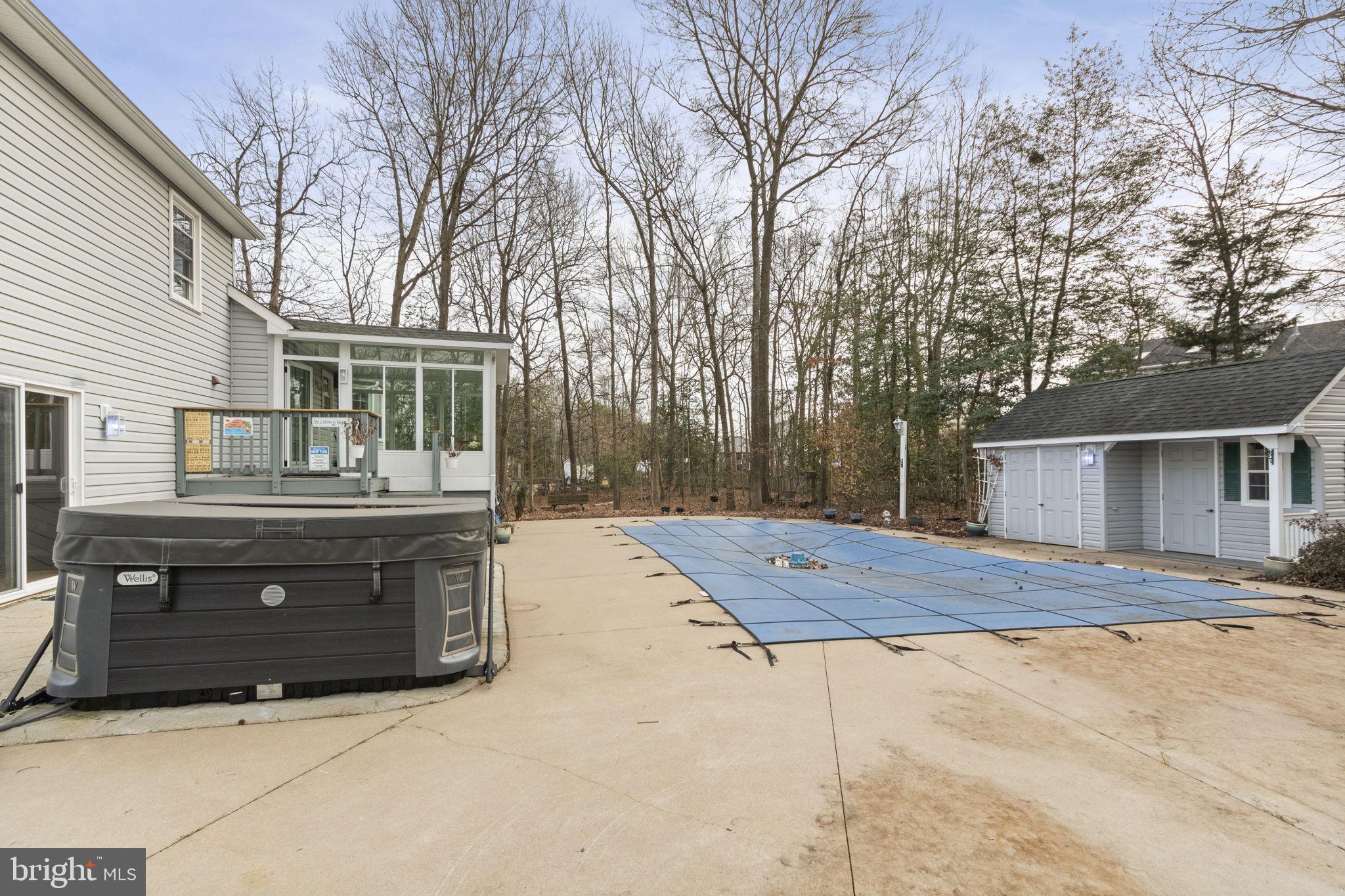 KINGSWOOD - Residential