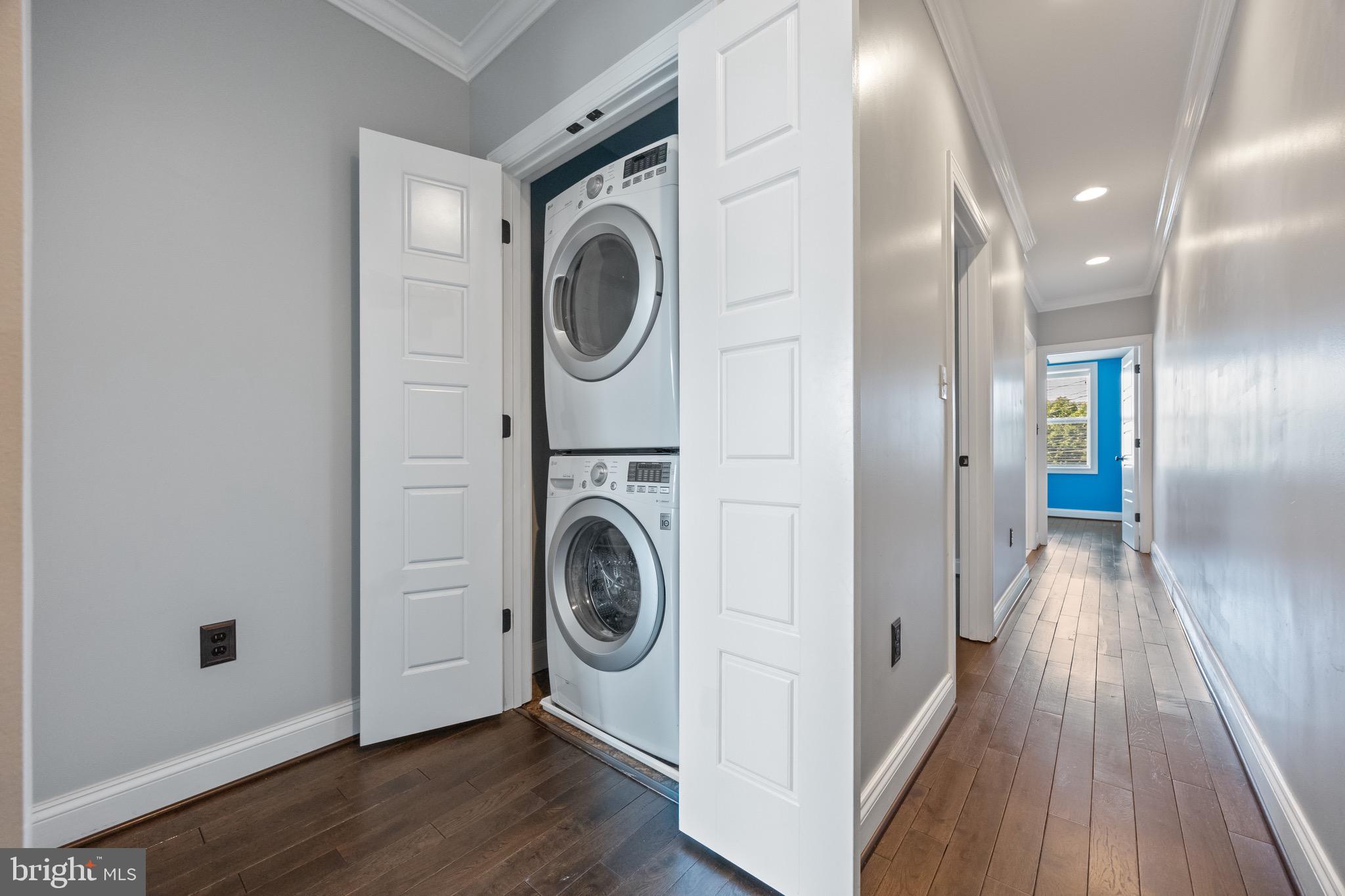 HAMPDEN HISTORIC DISTRICT - Residential