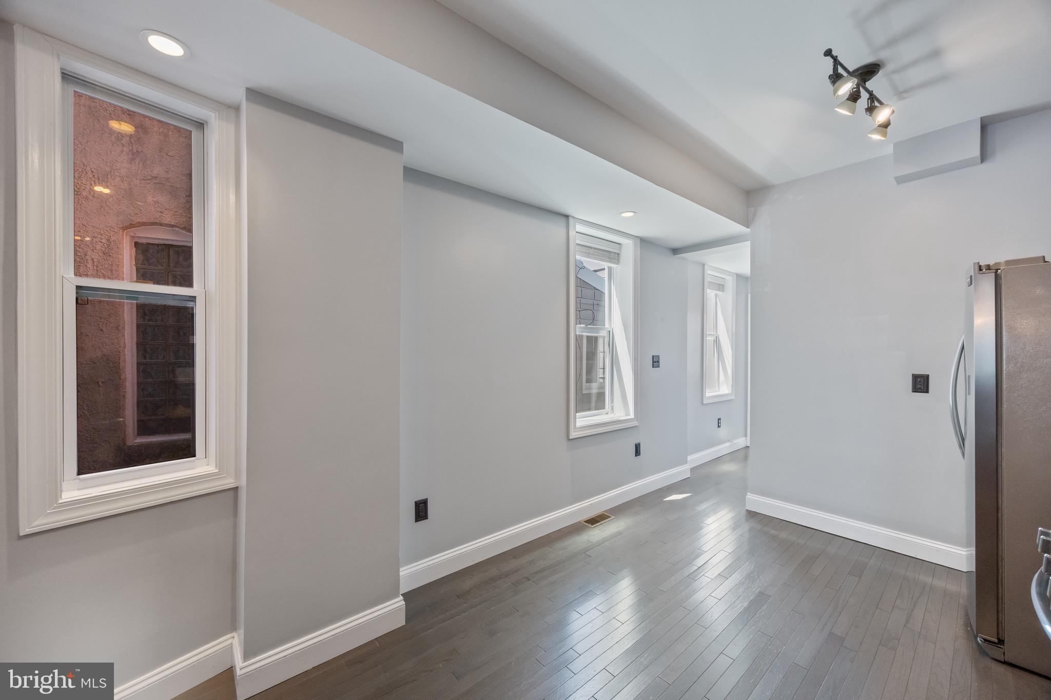 HAMPDEN HISTORIC DISTRICT - Residential