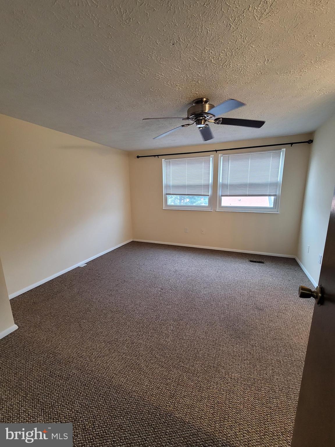 QUEEN ANNE VILLAGE - Residential