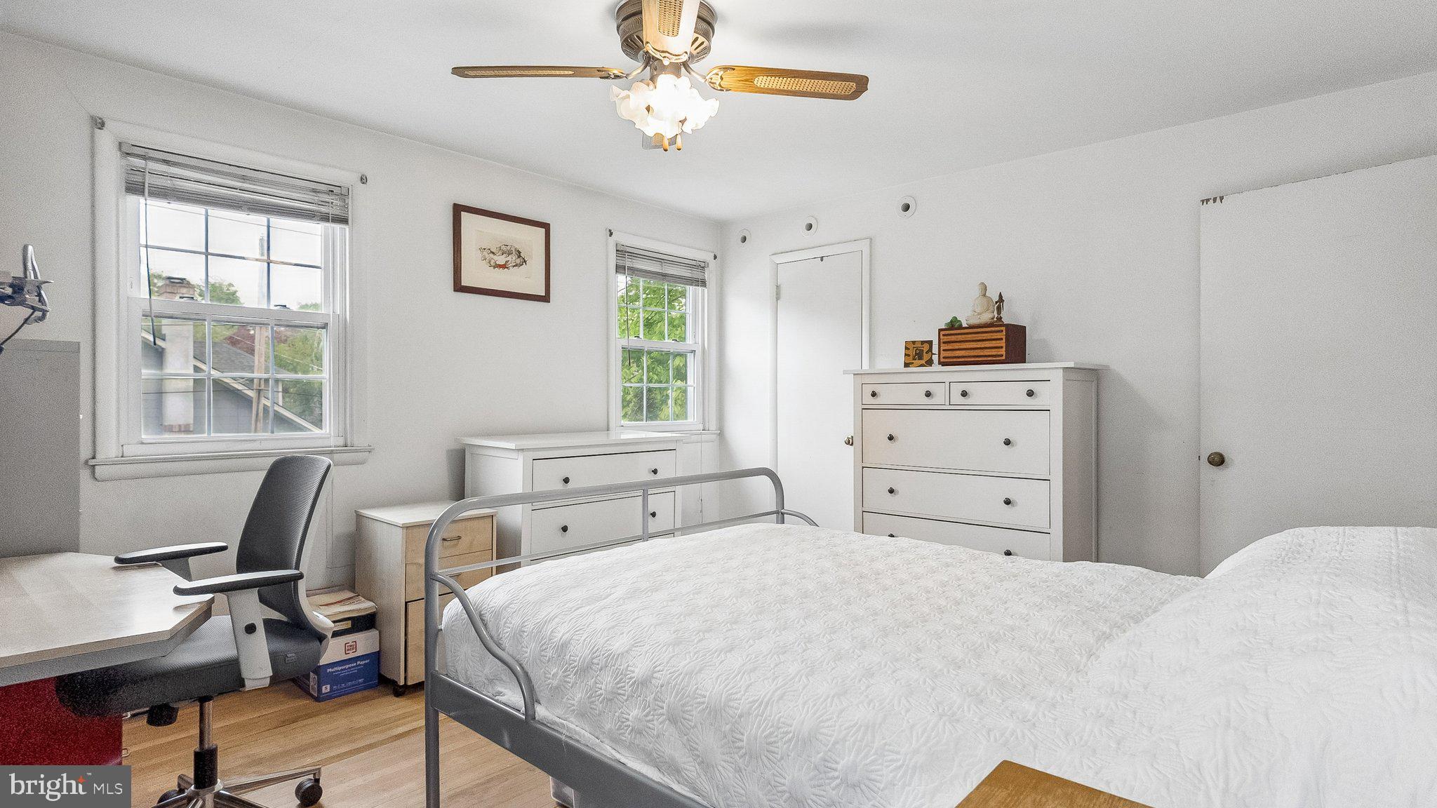 NARBERTH - Residential