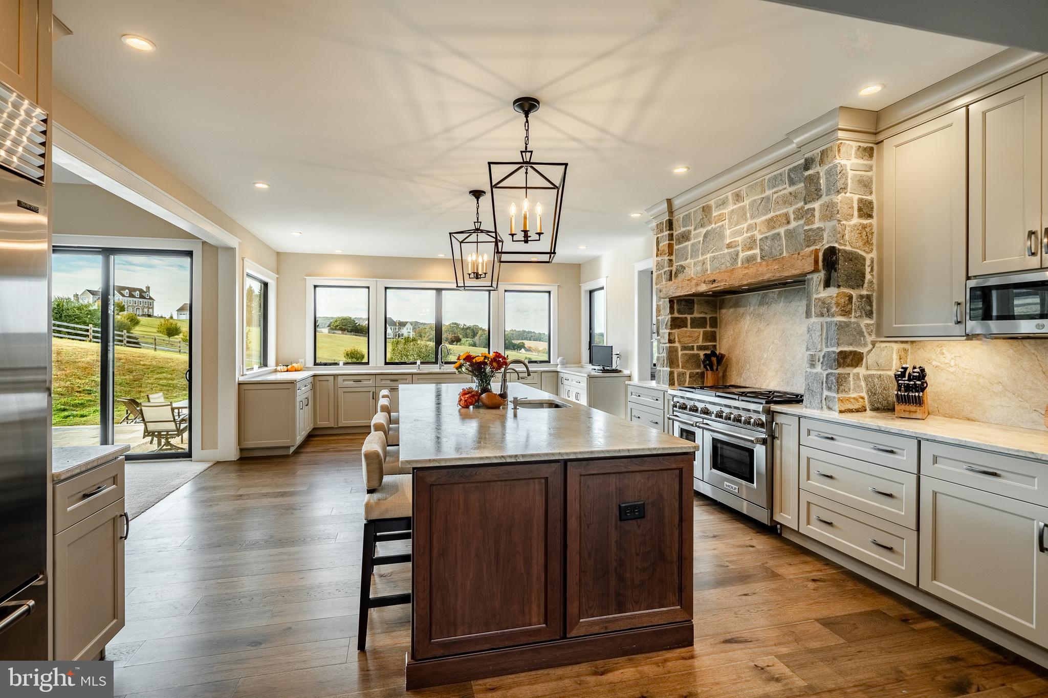 COTSWOLD ESTATES - Residential