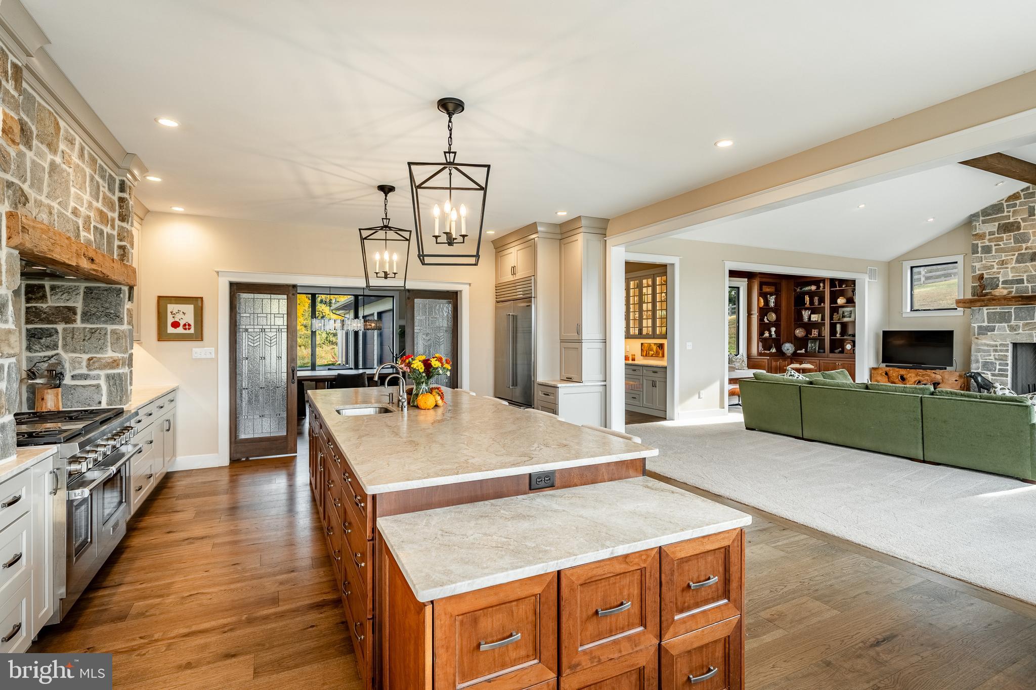 COTSWOLD ESTATES - Residential