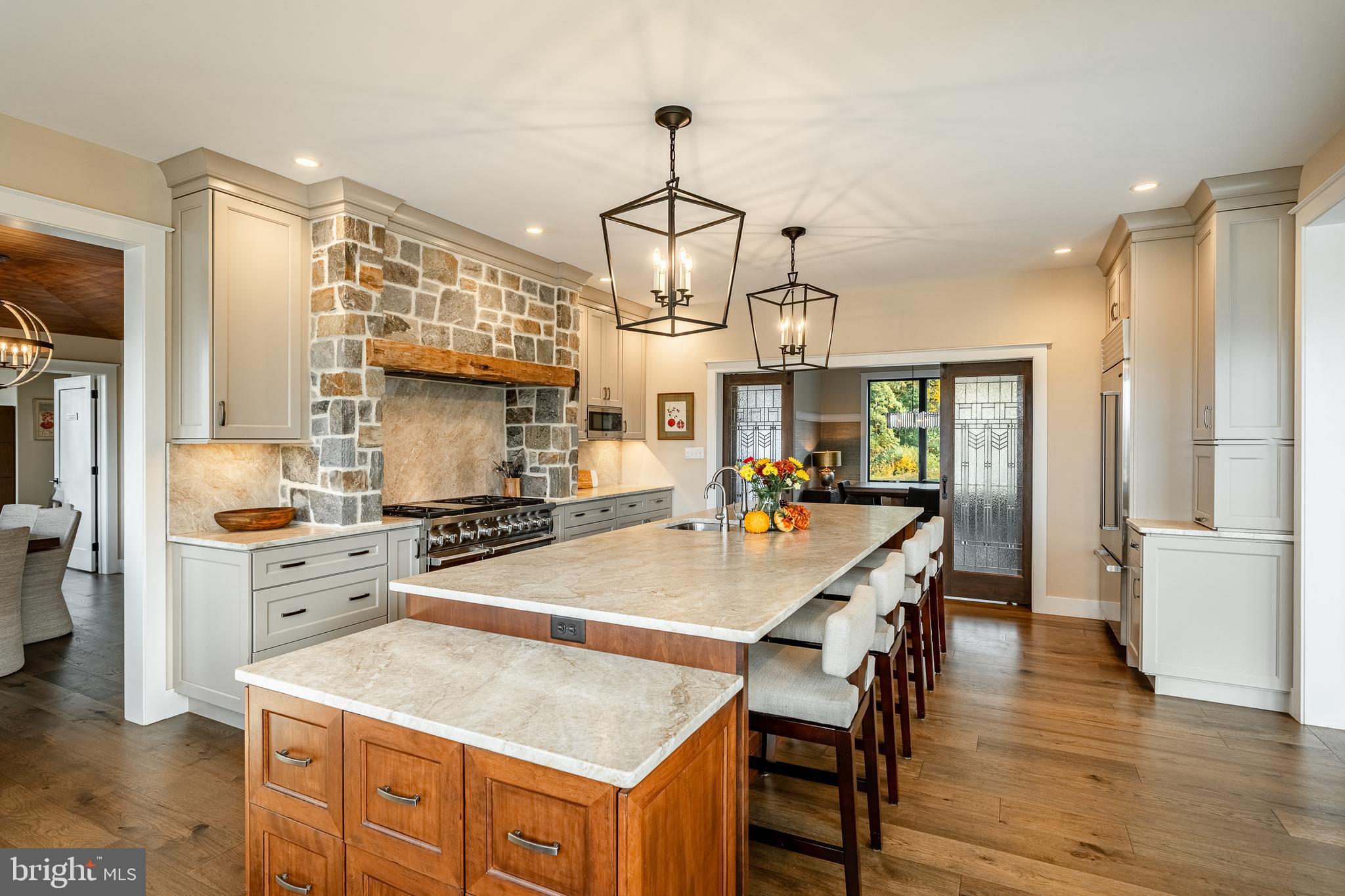 COTSWOLD ESTATES - Residential