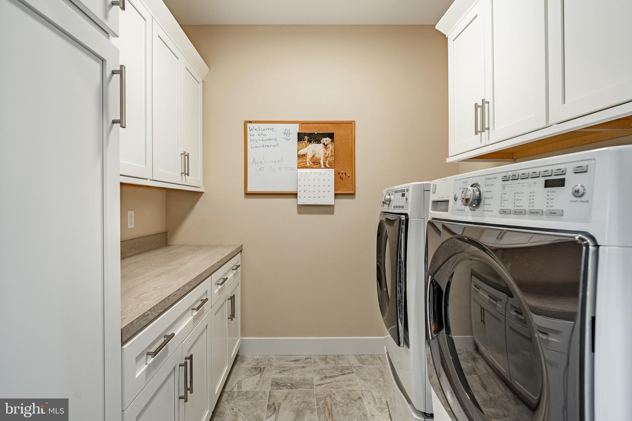 COTSWOLD ESTATES - Residential