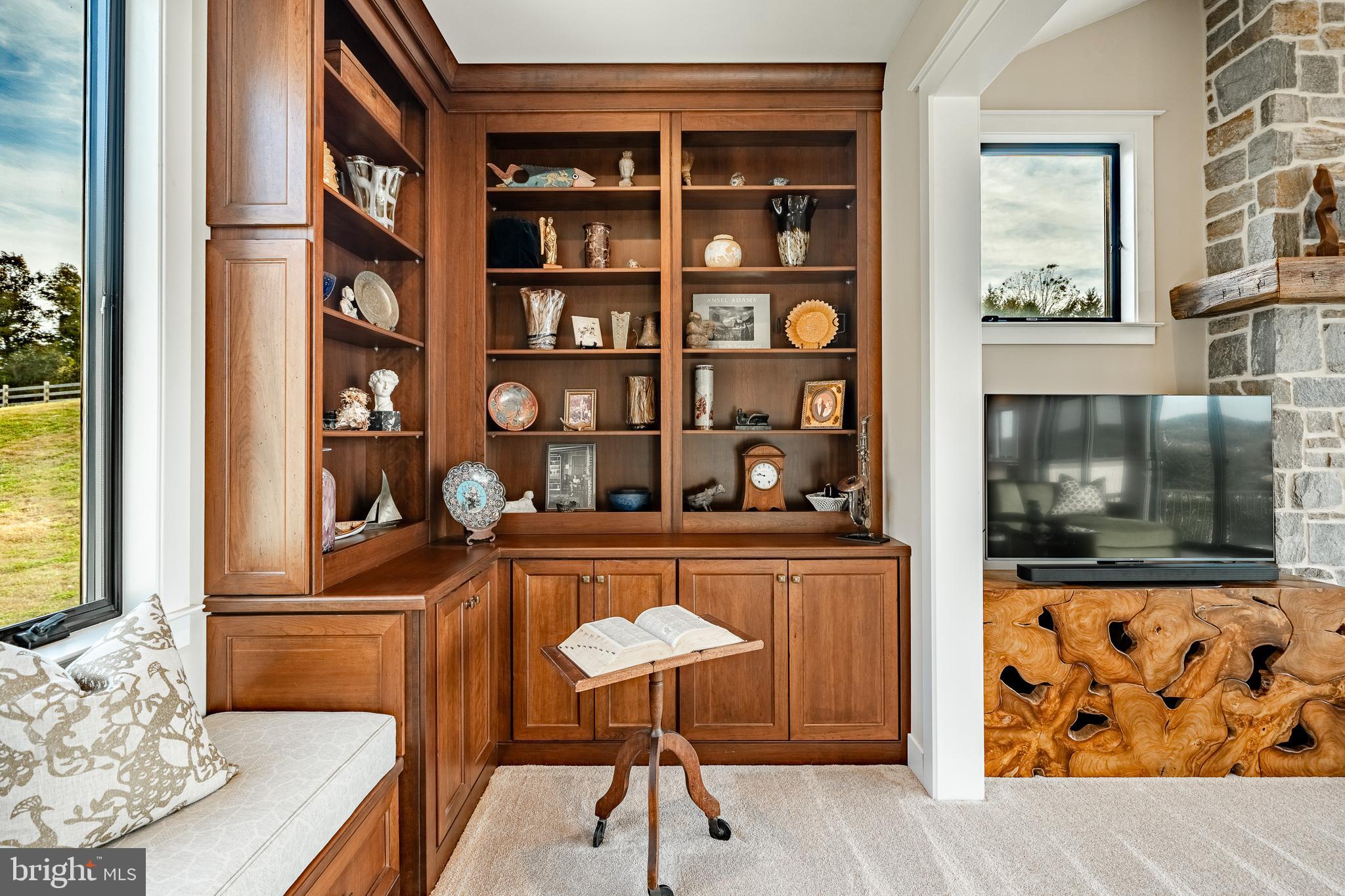 COTSWOLD ESTATES - Residential