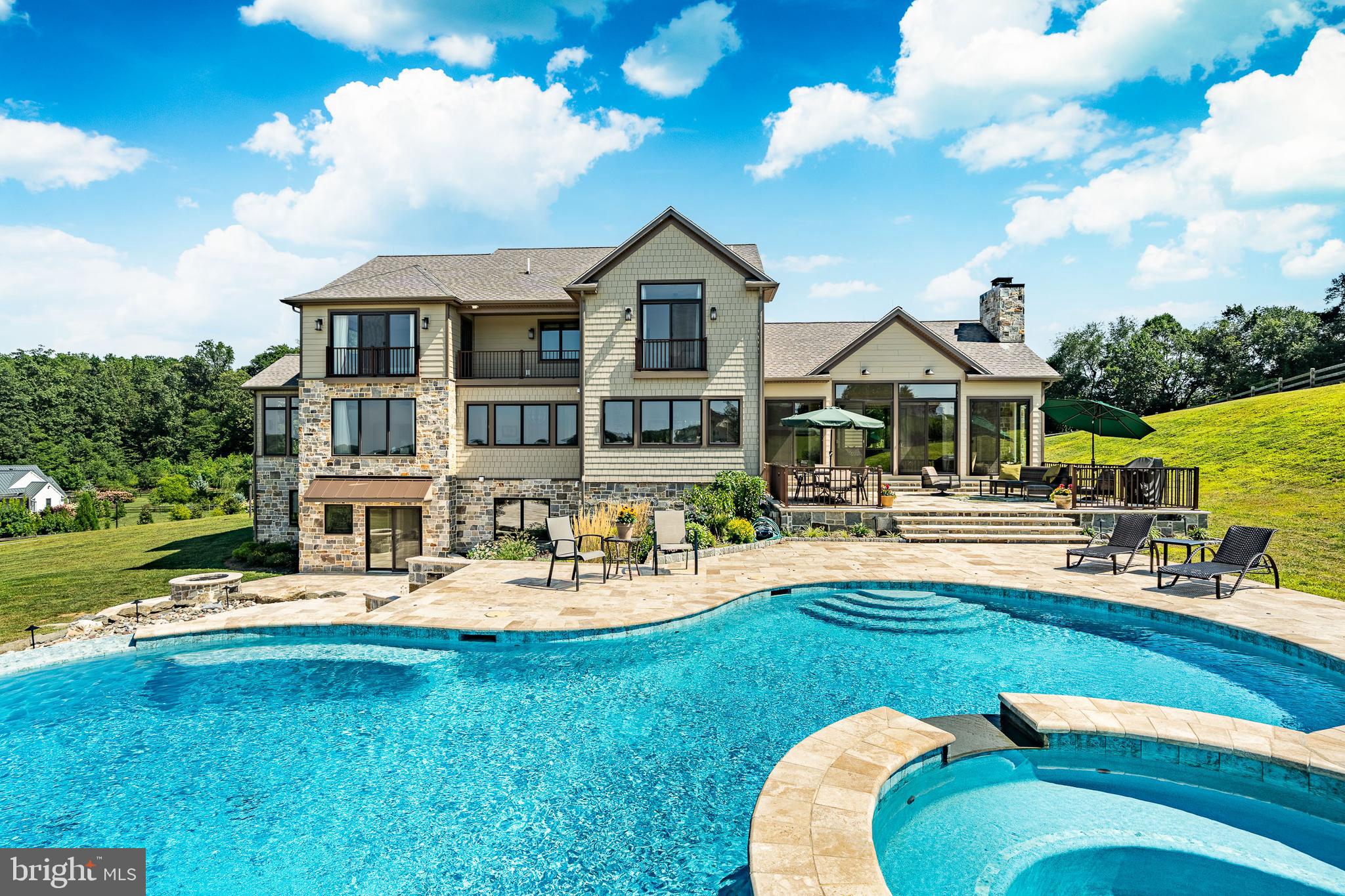 COTSWOLD ESTATES - Residential