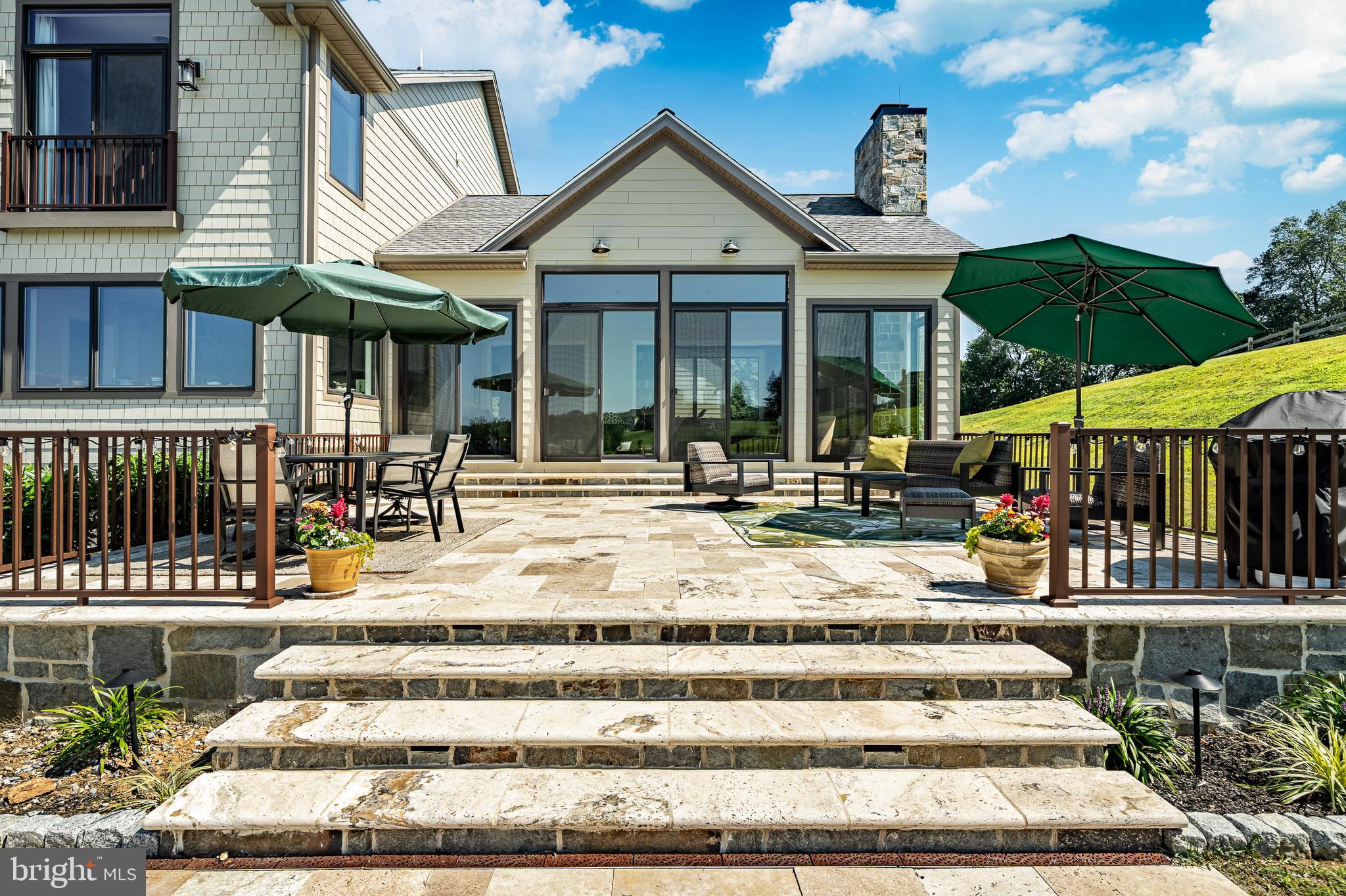 COTSWOLD ESTATES - Residential