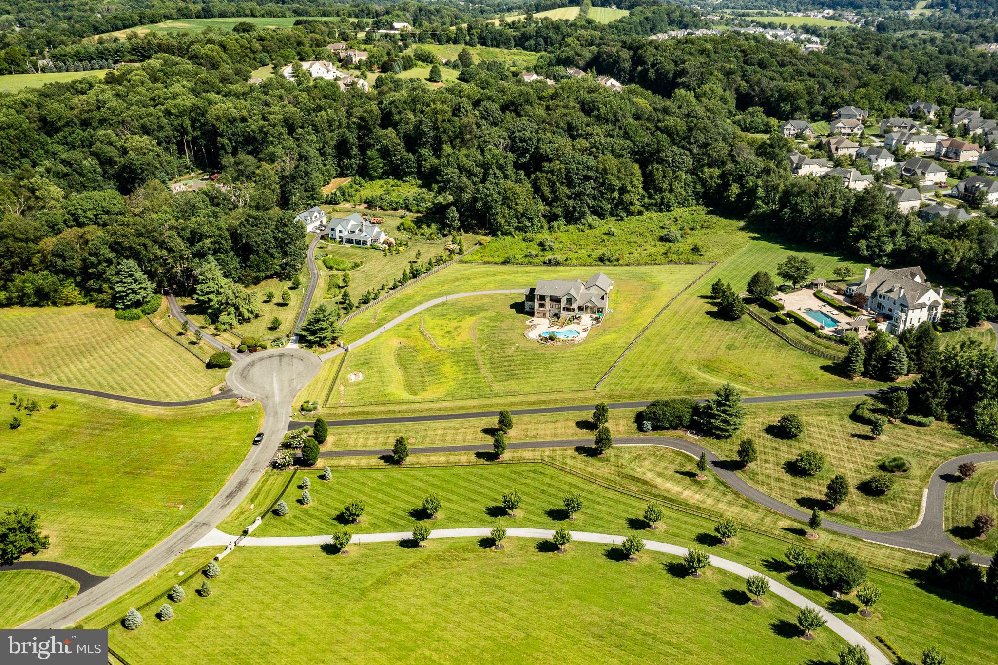 COTSWOLD ESTATES - Residential