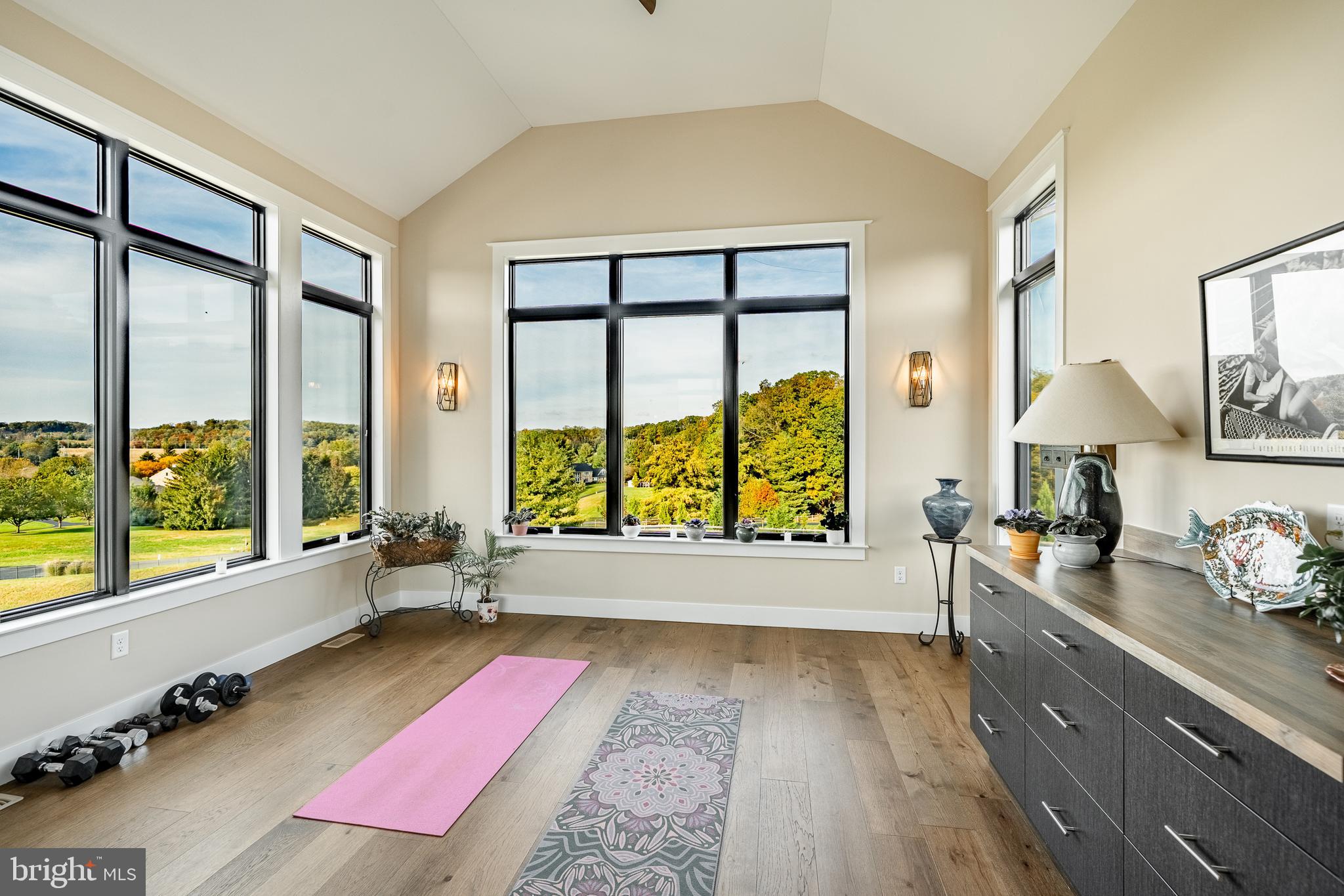 COTSWOLD ESTATES - Residential