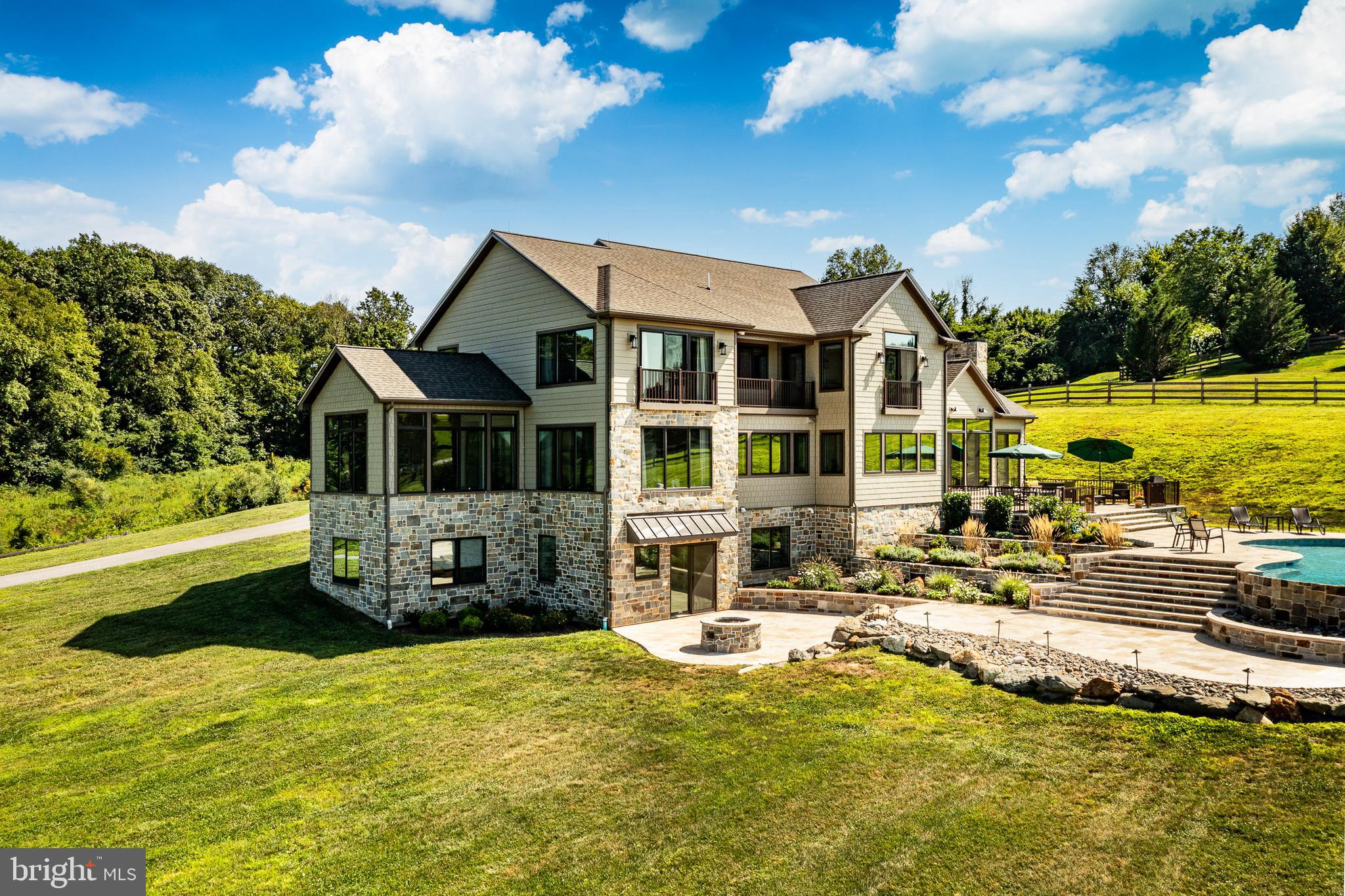 COTSWOLD ESTATES - Residential