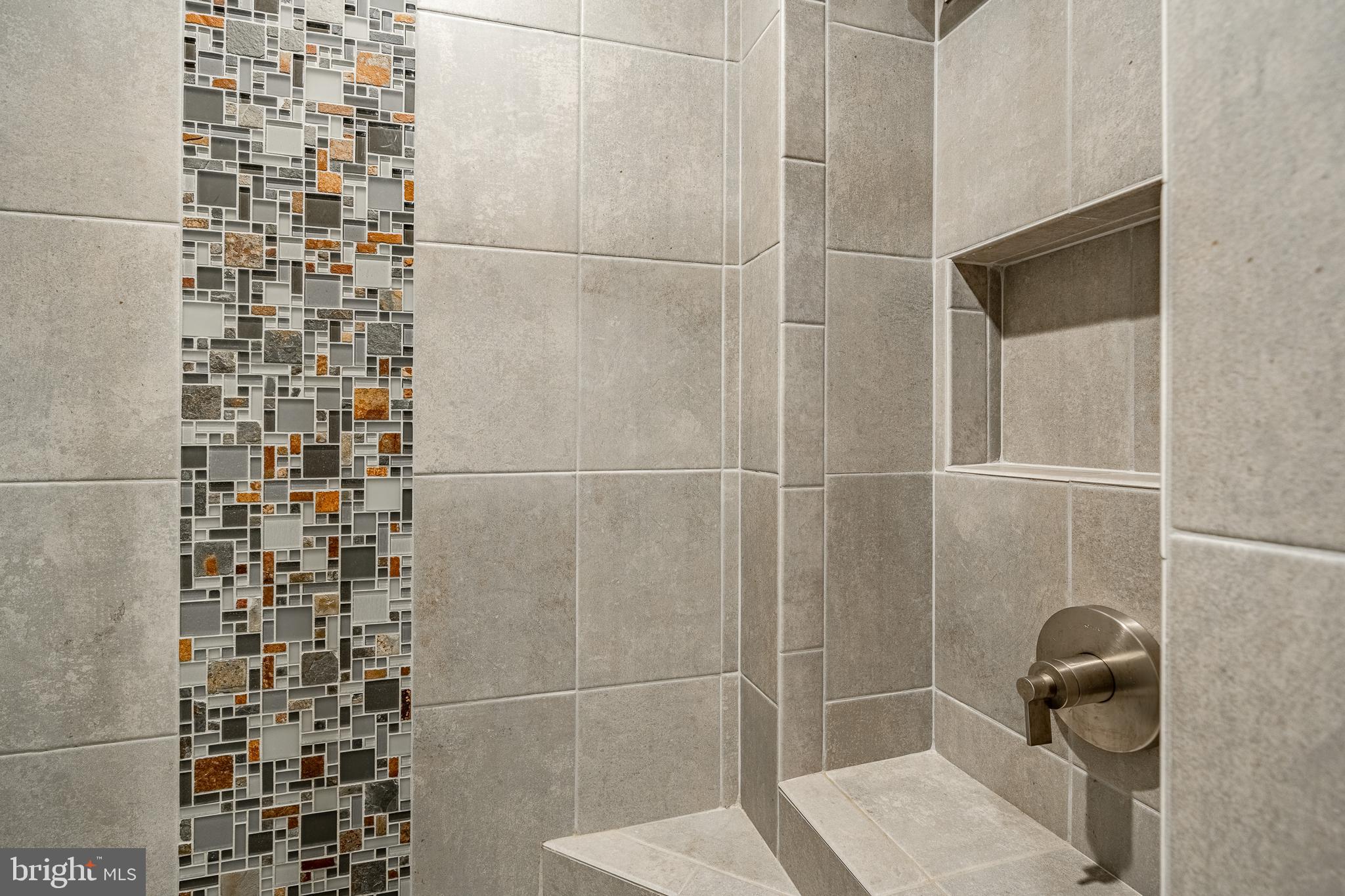 COTSWOLD ESTATES - Residential