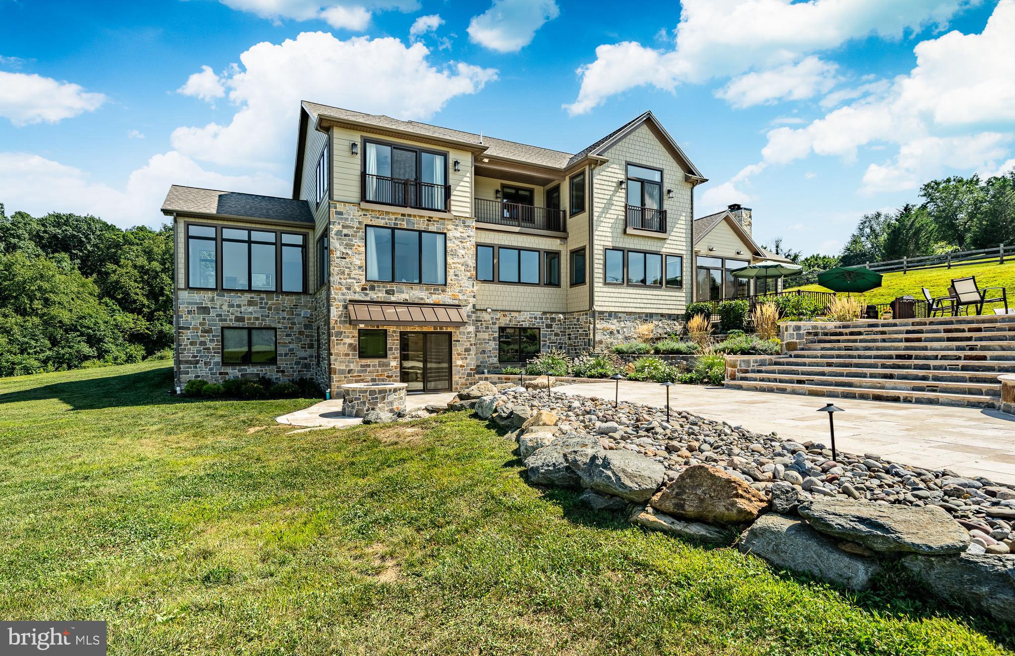 COTSWOLD ESTATES - Residential