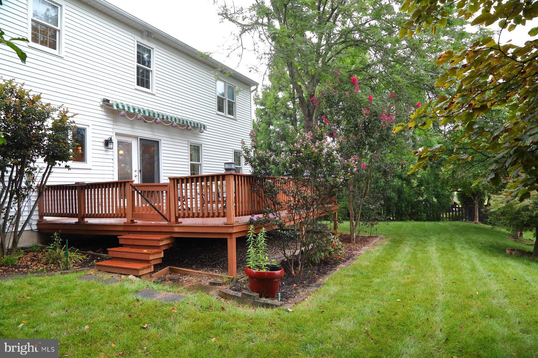 3044 JODI LANE