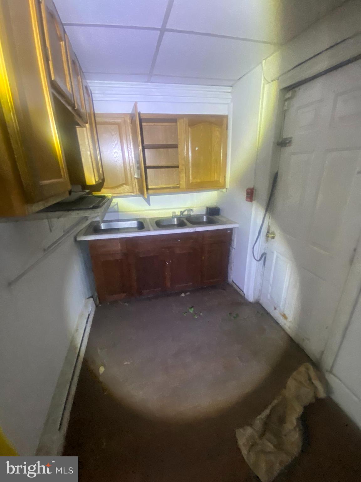 CARROLL PARK - Commercial Sale