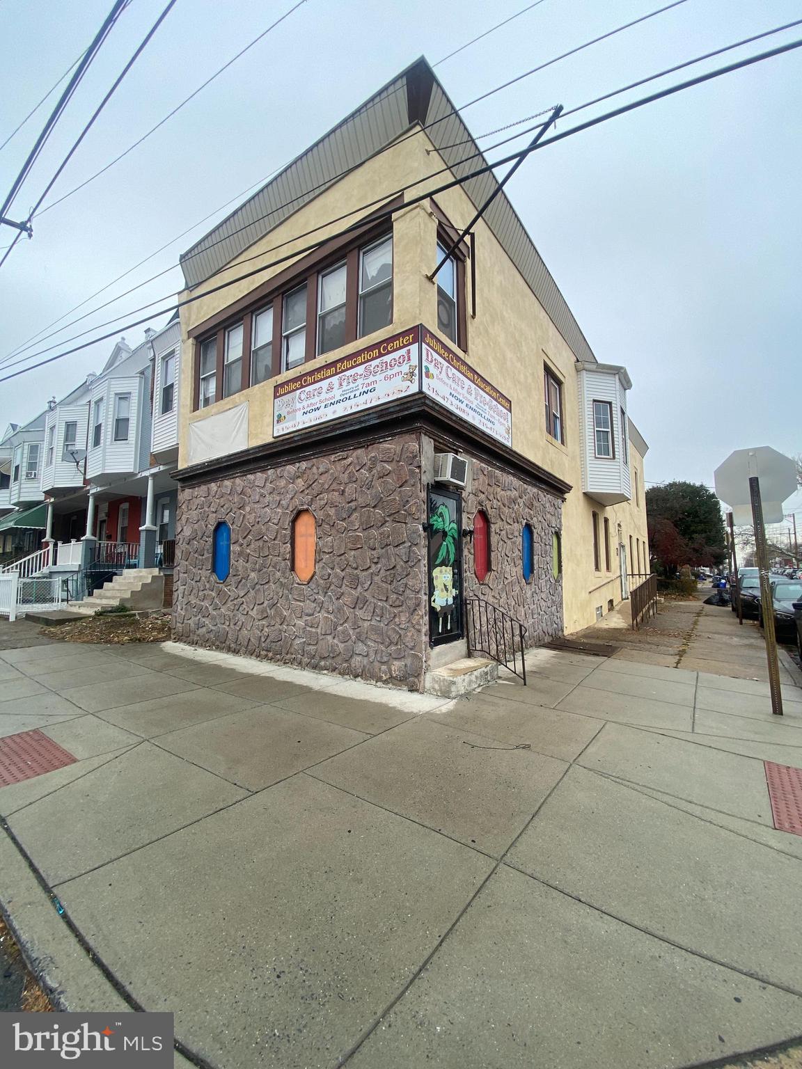 CARROLL PARK - Commercial Sale