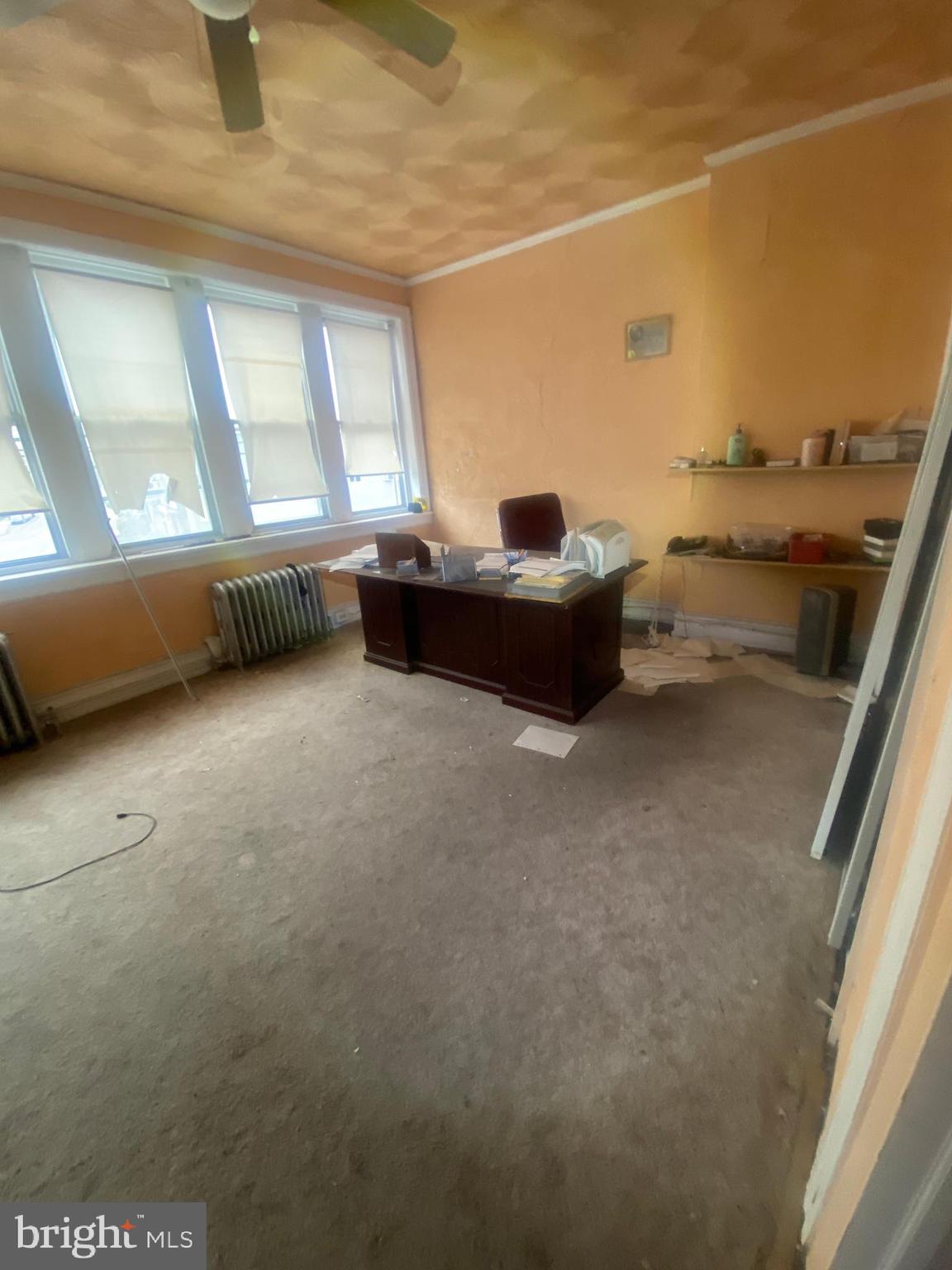 CARROLL PARK - Commercial Sale