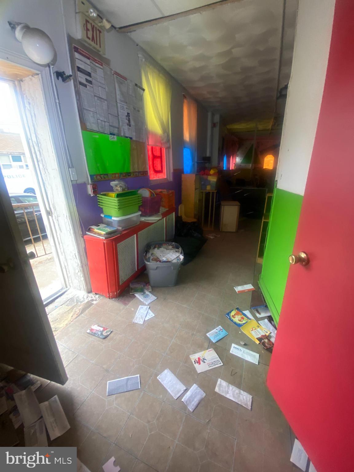 CARROLL PARK - Commercial Sale