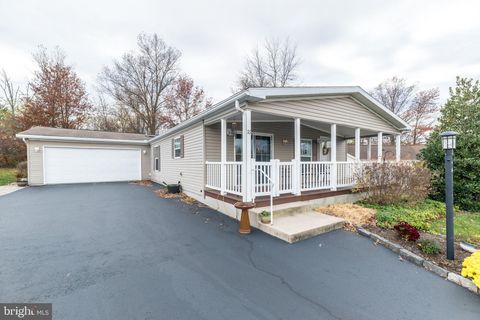 76 WATERFORD LANE T 76 SELLERSVILLE PA 18960