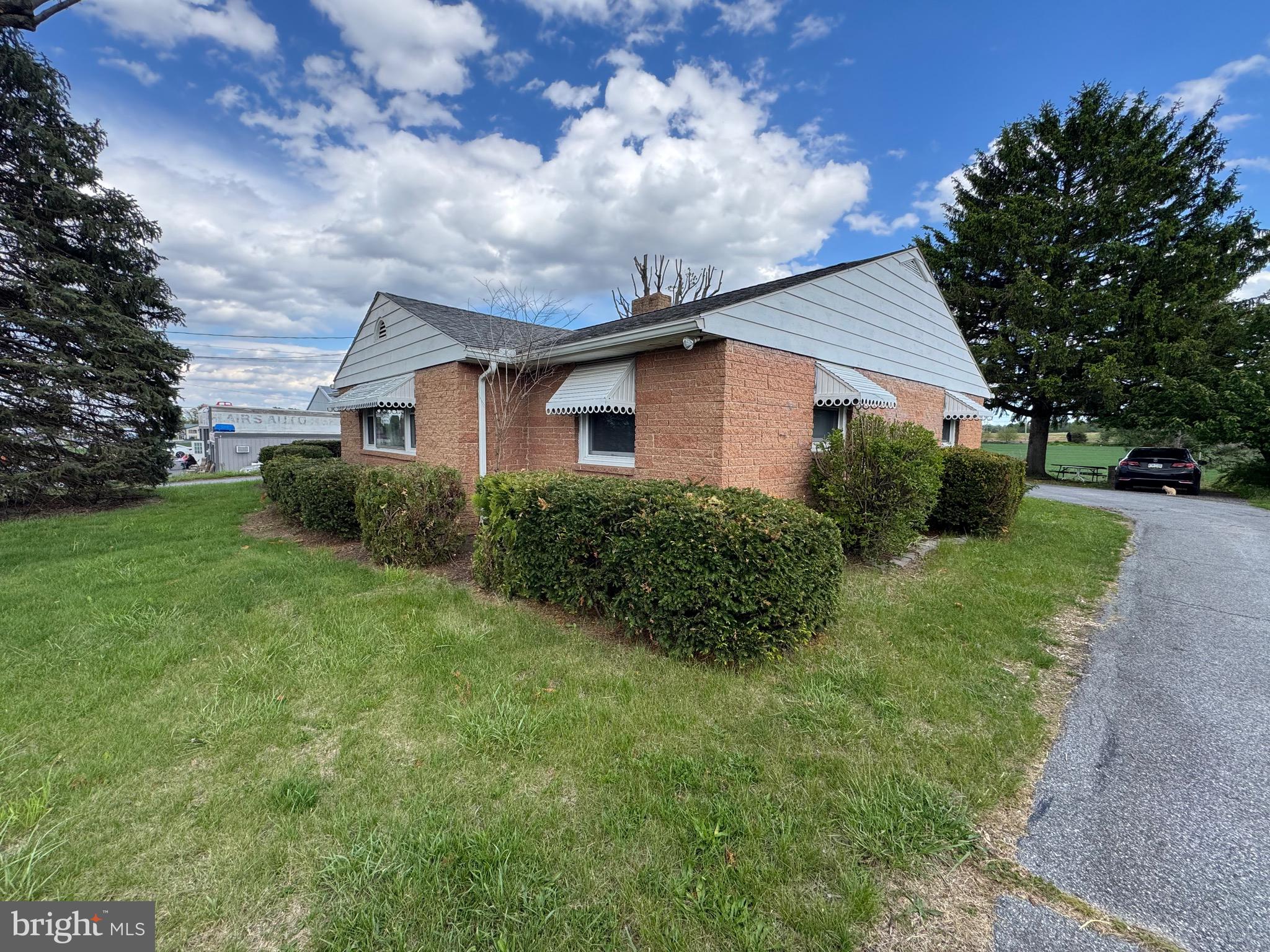 4746 MOLLY PITCHER HIGHWAY