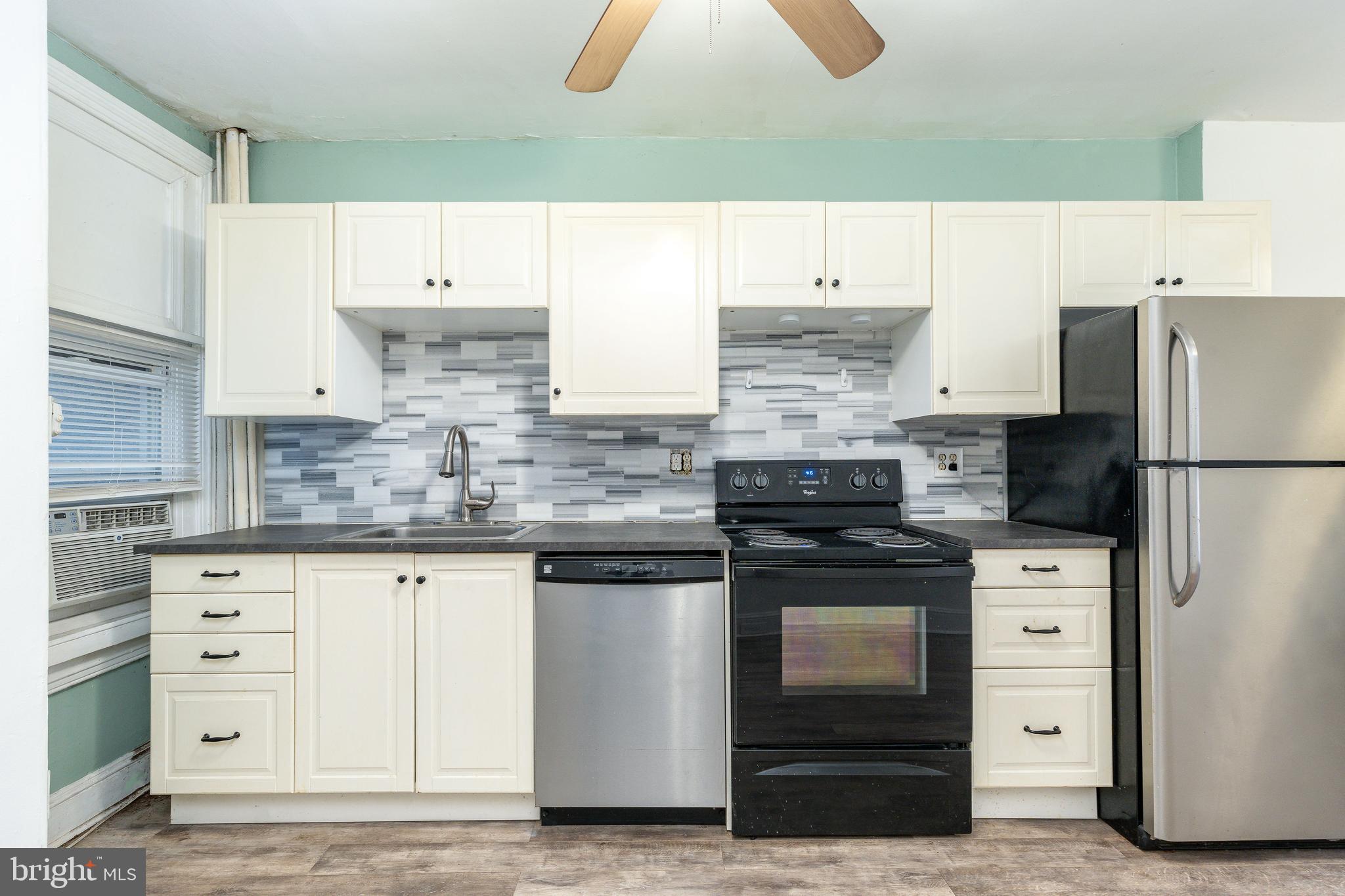 ROXBOROUGH - Residential Income