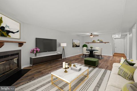 Photo of 177 VALLEY STREAM LN, CHESTERBROOK, PA 19087 (MLS # PACT2054184)