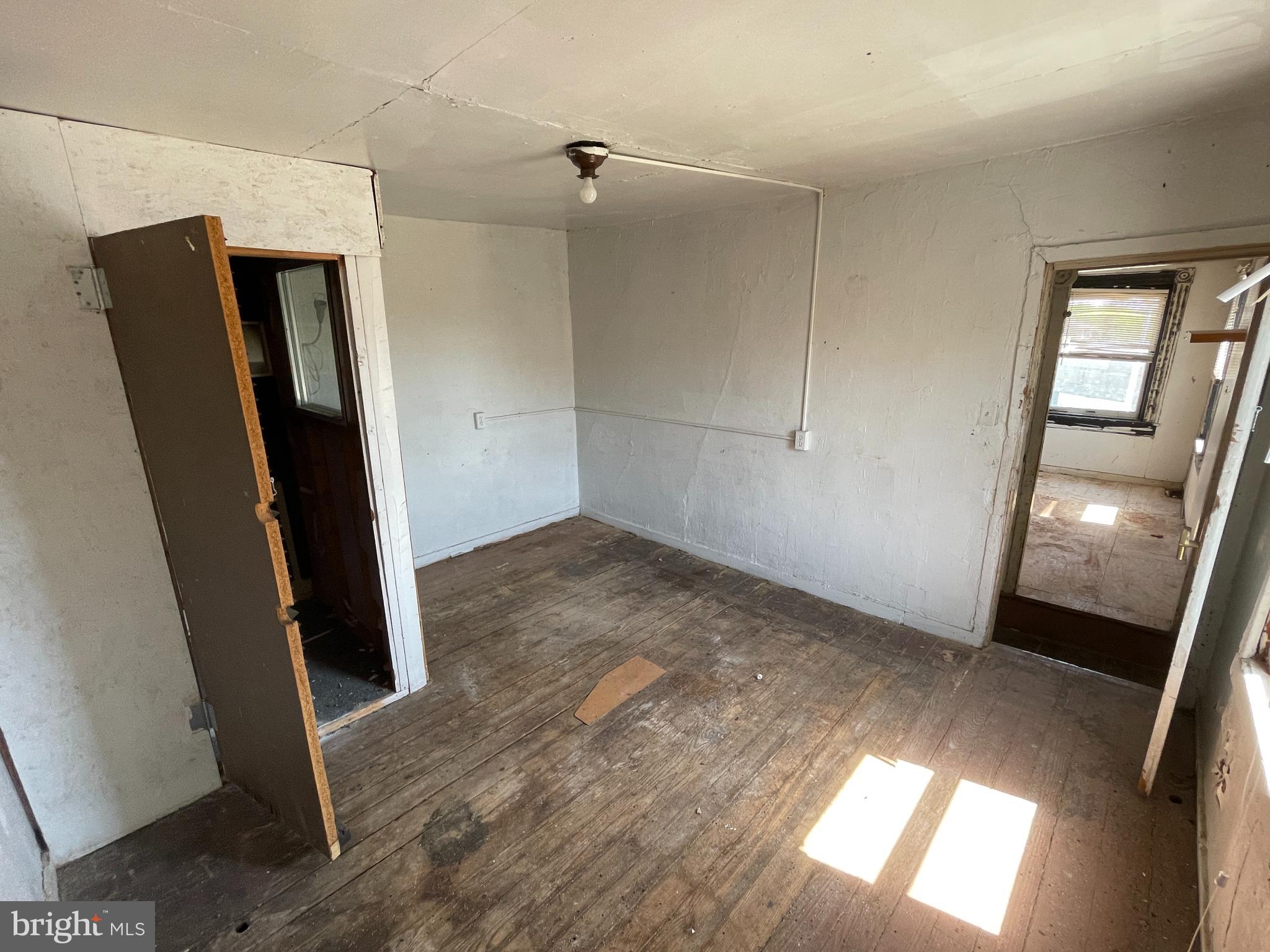 GAY STREET - Residential